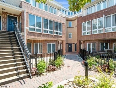 /international/us/368-rector-st-perth-amboy-city-nj-110105259164/