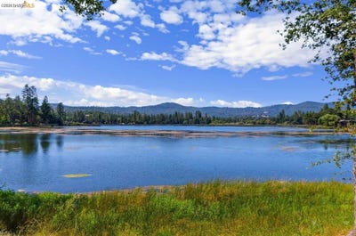 /international/us/20595-lori-ln-sonora-ca-110108019687/
