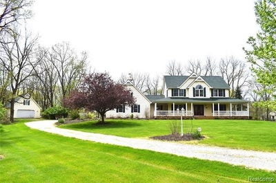 /international/us/10155-roberts-road-iosco-twp-mi-110107798518/