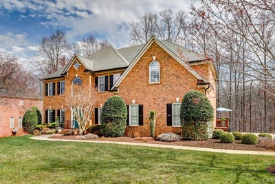 /international/us/105-bethel-park-drive-lynchburg-va-110106354966/