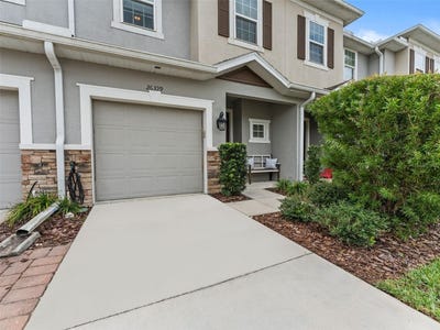 /international/us/26399-limestone-springs-way-wesley-chapel-fl-110107723718/