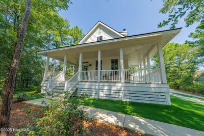 /international/us/141-tuscarora-court-manteo-nc-110105317112/