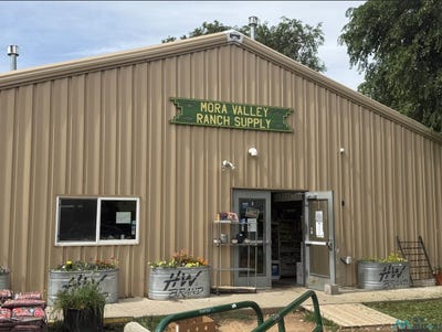 /international/us/545-highway-518-highway-mora-nm-110101067391/