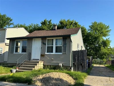 /international/us/7275-chalmers-avenue-warren-mi-110108174039/