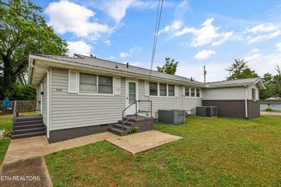 /international/us/148-maryville-circle-oak-ridge-tn-110108256635/