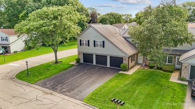 /international/us/902-oak-valley-drive-cary-il-110108930682/