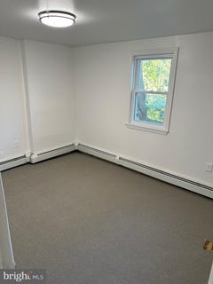 /international/us/132-e-18th-street-chester-pa-110098571138/