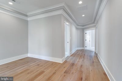 /international/us/2633-wooster-court-vienna-va-110098597609/