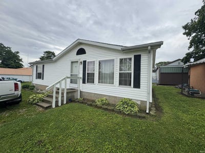 /international/us/136-n-sharp-street-poseyville-in-110100469118/?lang=it