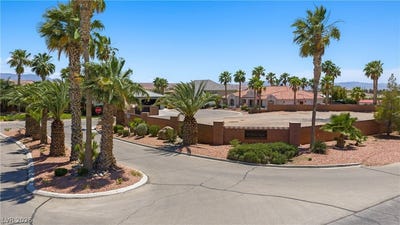 /international/us/1141-thomas-bay-circle-logandale-nv-110103525326/