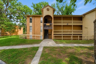 /international/us/1810-nw-23rd-boulevard-gainesville-fl-110108411900/