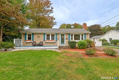 /international/us/15-kingsbury-avenue-vernon-ct-110120497824/