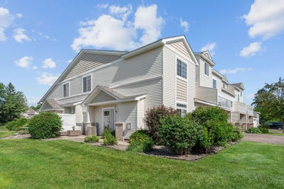 /international/us/17849-66th-avenue-n-maple-grove-mn-110108879782/