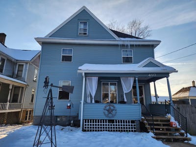/international/us/410-parker-drive-janesville-wi-110104237480/