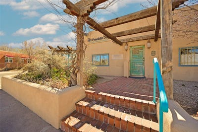 /international/us/501-franklin-avenue-santa-fe-nm-110106353819/
