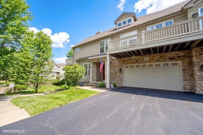 /international/us/365-lake-avenue-wauconda-il-110106233065/