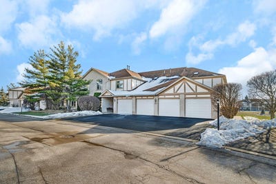 /international/us/6413-pine-trail-lane-tinley-park-il-110104416786/