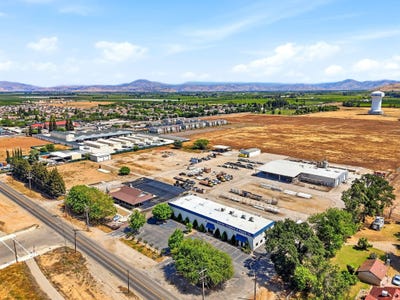 /international/us/1260-s-buttonwillow-avenue-reedley-ca-110109191286/