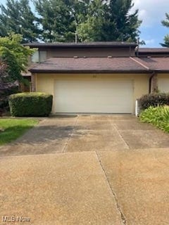 /international/us/82-silver-valley-boulevard-munroe-falls-oh-110100803488/