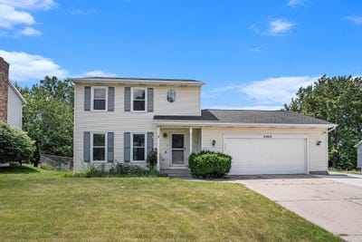 /international/us/2502-thorn-creek-street-se-kentwood-mi-110100268152/