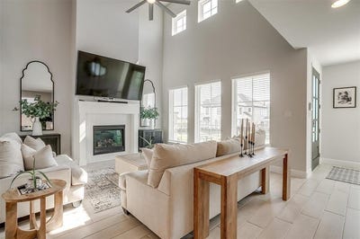 /international/us/2241-offerande-drive-fort-worth-tx-110099532781/