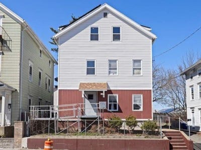 /international/us/21-watson-street-central-falls-ri-110098966373/?lang=pt
