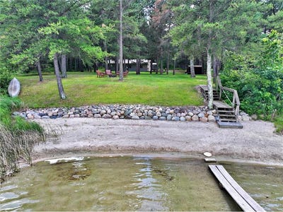 /international/us/21998-excelsior-drive-nevis-mn-110100820166/