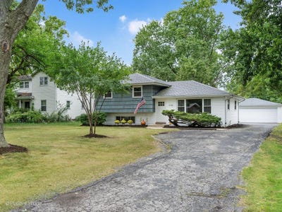 /international/us/5798-pershing-avenue-downers-grove-il-110110255496/