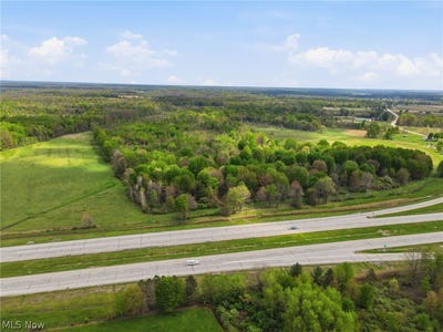 /international/us/state-route-11-jefferson-oh-110108207245/