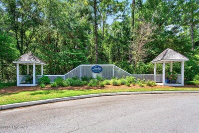 /international/us/carolina-bay-court-lot-50-southport-nc-110104149465/