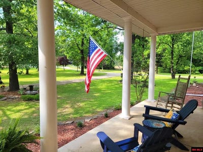 /international/us/180-oak-tree-terrace-mountain-home-ar-110101361871/
