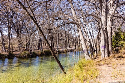 /international/us/2800-little-dry-frio-road-rio-frio-tx-110120687358/