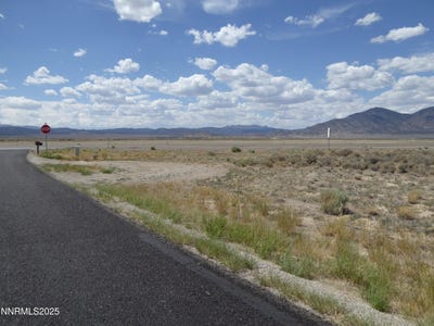 /international/us/1634-n-mcgill-highway-ely-nv-110100726203/