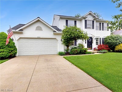 /international/us/8260-rachel-lane-north-ridgeville-oh-110108348789/