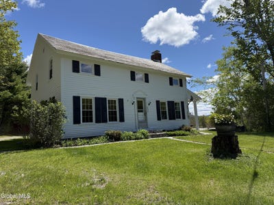 /international/us/234-s-grimes-hill-road-granville-ny-110108061875/