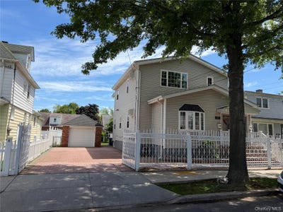 /international/us/14019-247th-street-rosedale-ny-110108450998/