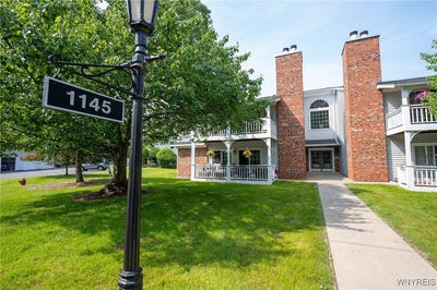 /international/us/1145-youngs-road-amherst-ny-110100246893/