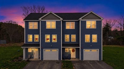 /international/us/19-biggs-avenue-epping-nh-110107807709/