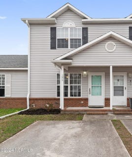 /international/us/1072-w-pueblo-drive-jacksonville-nc-110108361928/