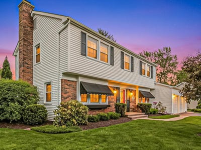 /international/us/5-knight-hill-lane-buffalo-grove-il-110108503317/