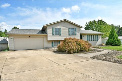 /international/us/6619-palmyra-road-sw-warren-oh-110119707563/