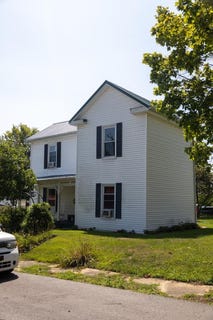 /international/us/133-mills-avenue-flemingsburg-ky-110098034386/?lang=en