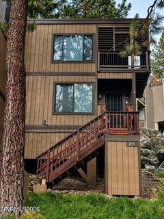 /international/us/215-clubhouse-circle-glenbrook-nv-110107545834/