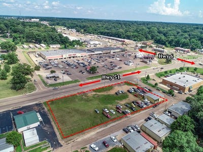 /international/us/143-hwy-51-n-batesville-ms-110100896782/
