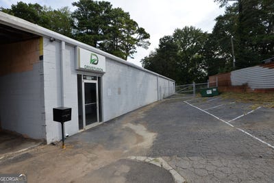/international/us/4652-jonesboro-road-forest-park-ga-110110300873/