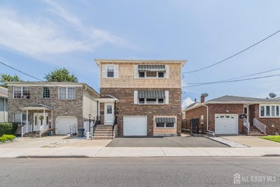 /international/us/28-n-whittier-street-carteret-nj-110101050727/