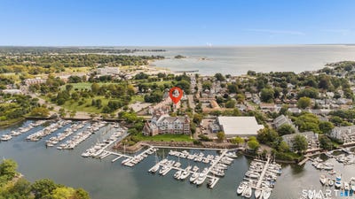 /international/us/27-lindstrom-road-stamford-ct-110119969199/
