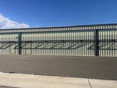 /international/us/2202-taxiway-f-lot-3-minden-nv-110110306601/
