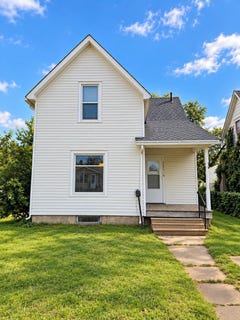 /international/us/405-1-2-n-3rd-avenue-marshalltown-ia-110110310030/