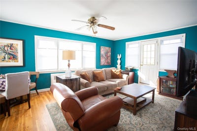 /international/us/274-w-walnut-street-long-beach-ny-110107996675/
